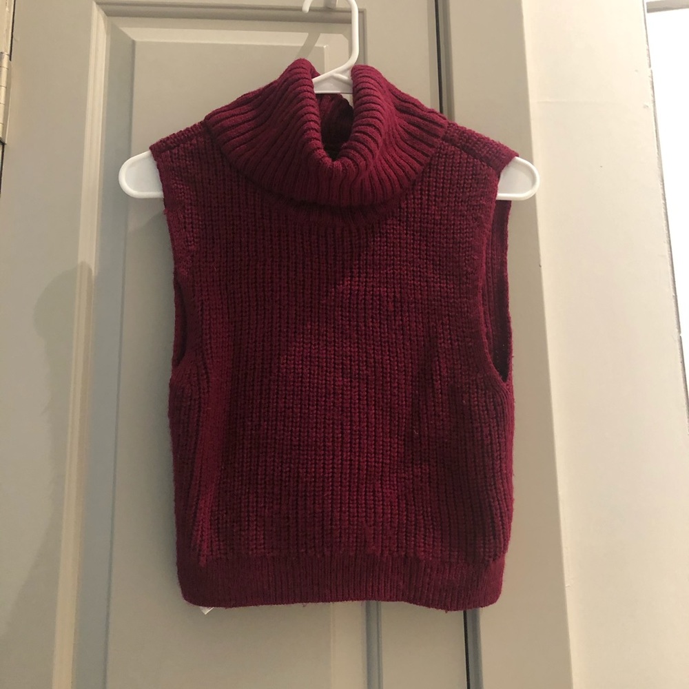 BCBG MAXZARIA sleeveless big collar sweater top